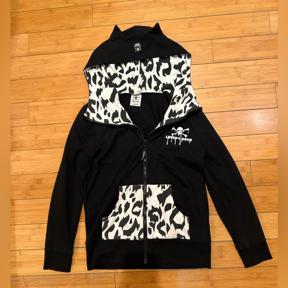RARE Super Lovers Lover’s Rock Tokyo Gyaru Black White Leopard Hoodie with Ears.